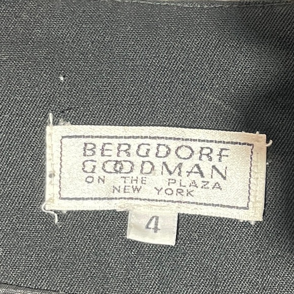 BERGDORF GOODMAN black 80s blazer jacket, on the plaza NEW YORK, Size US 4 - Picture 3 of 3